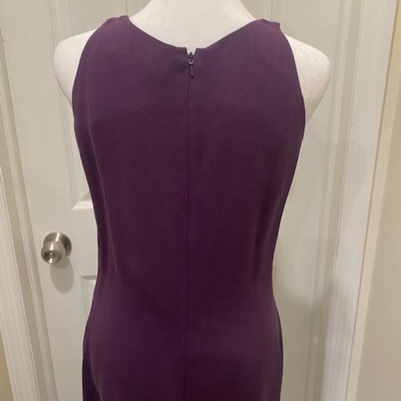 Minimalist Column Gown - Picture 5 of 13